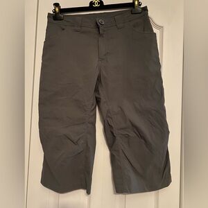 chlorophylle hiking Capri Pants